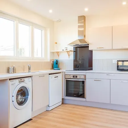 L'escapade Coloree - Gare - Futuroscope - Parking * Poitiers