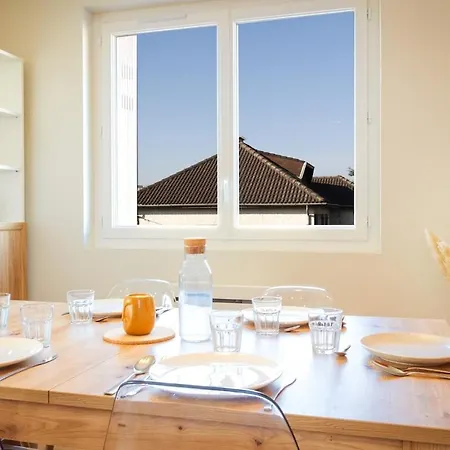 L'escapade Coloree - Gare - Futuroscope - Parking Apartment